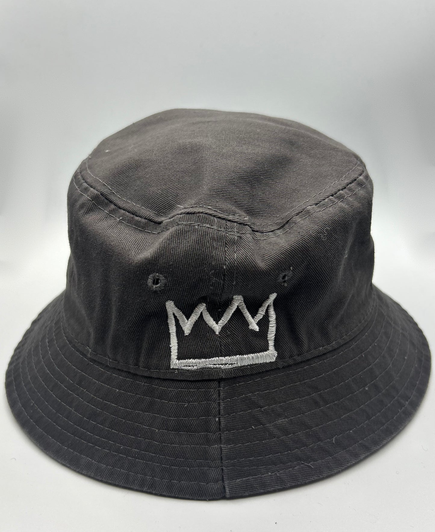 Dark Gray Bucket with White Krown