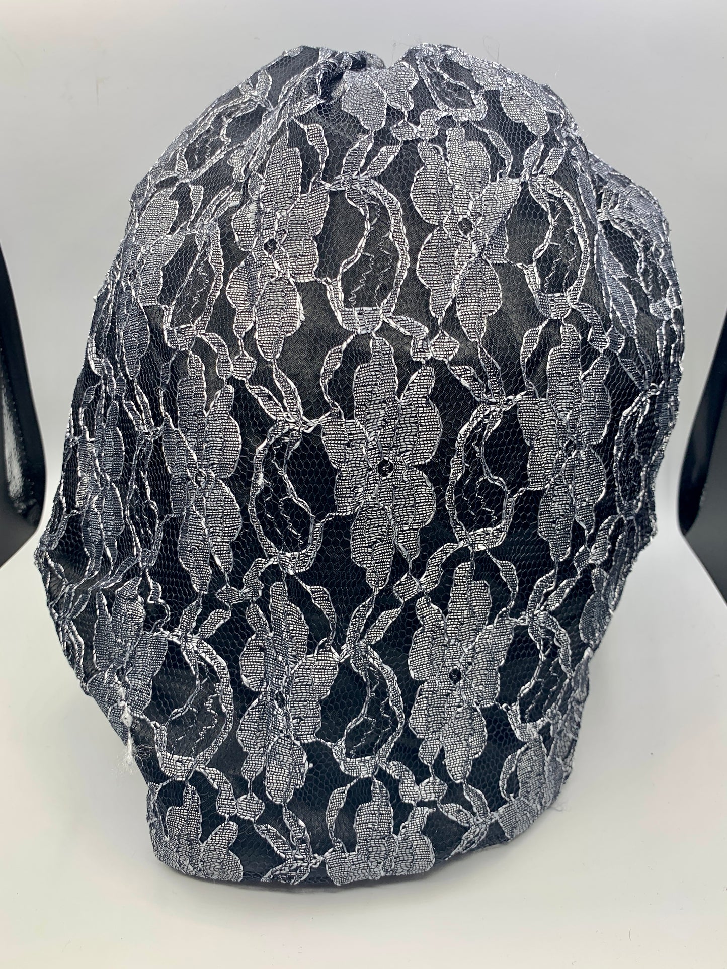 Black Embroidered Pattern Bonnet with Gold Krown