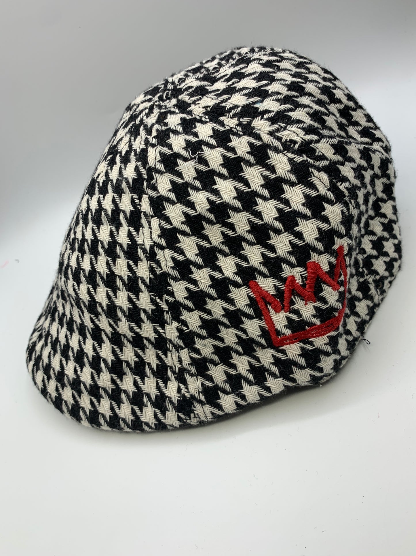 Black & White Houndstooth Beret Hat with Red Krown