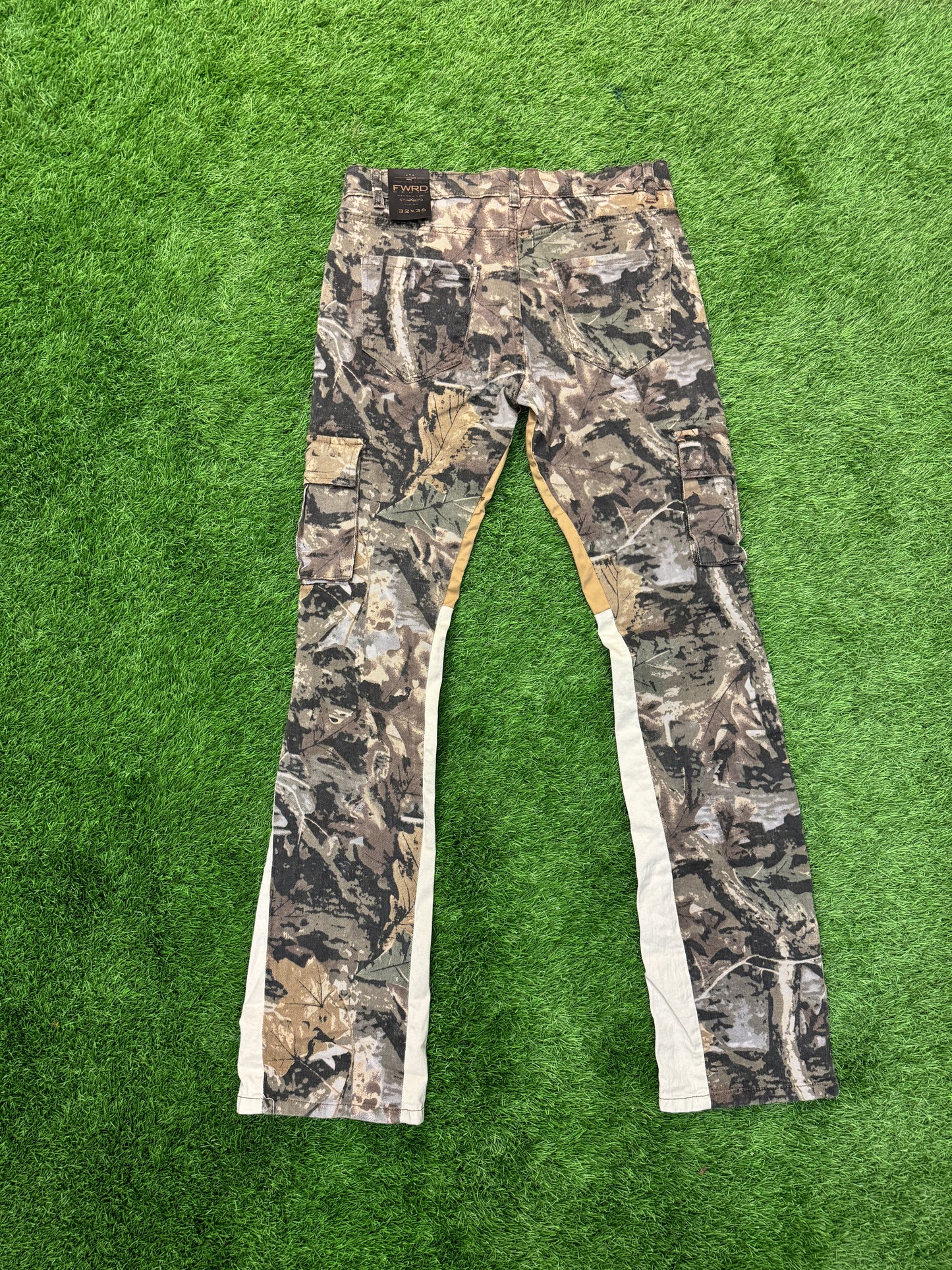Hunter Camo Jeans with White Krown