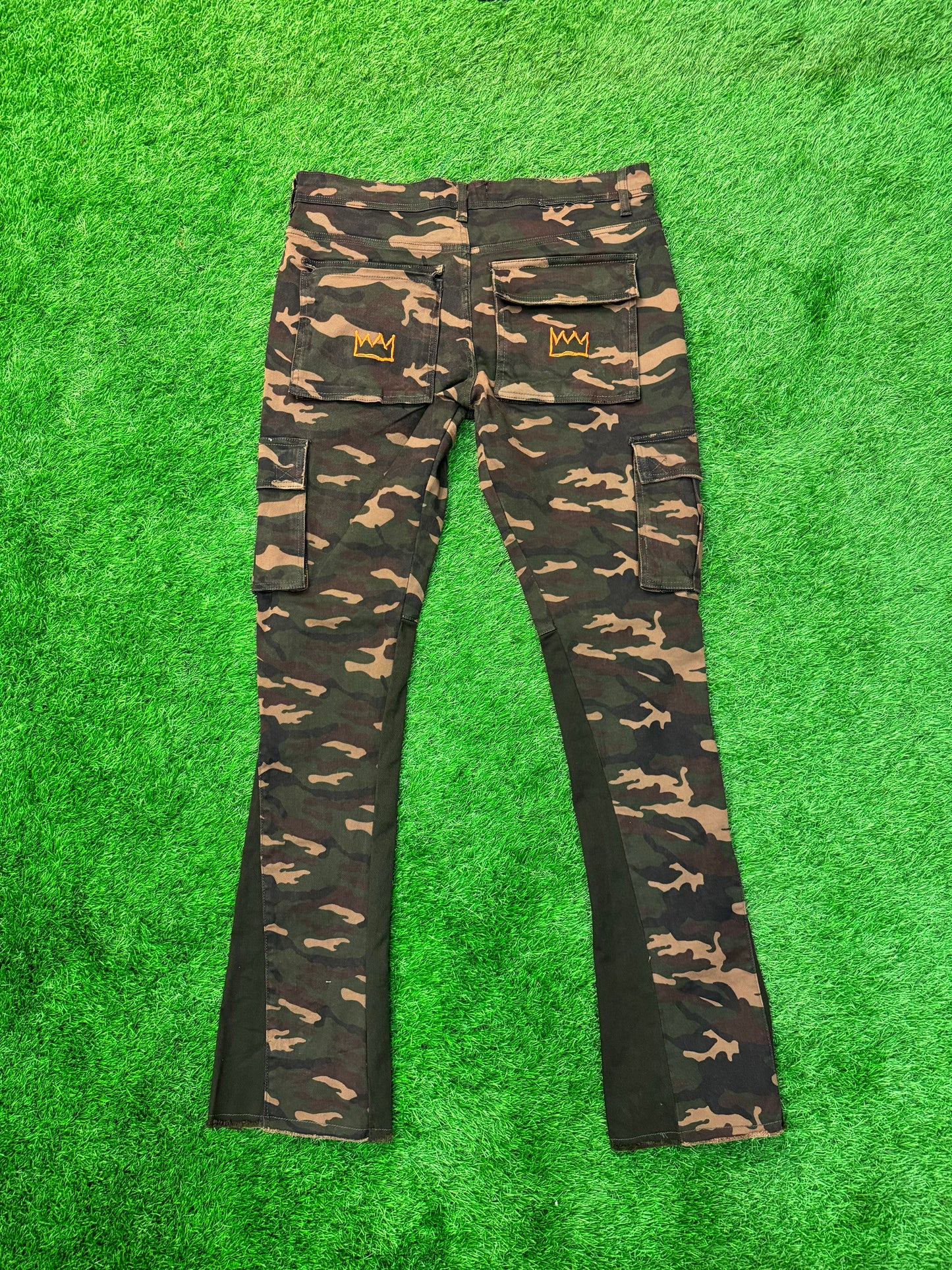 Green Camo Jeans with Orange Krown